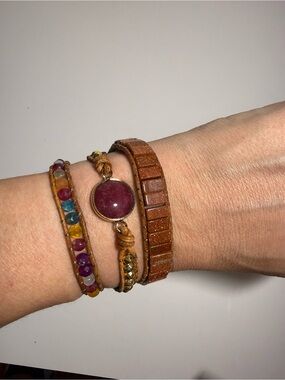 Cape Diablo Multicolor Beaded and Brown Leather Wrap Bracelet Set